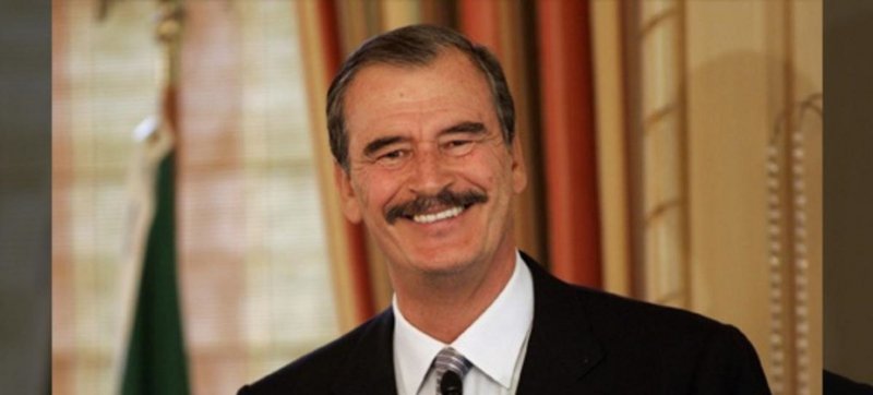 Vicente Fox sigue con la cola entre las patas celebrando logros de la 4T